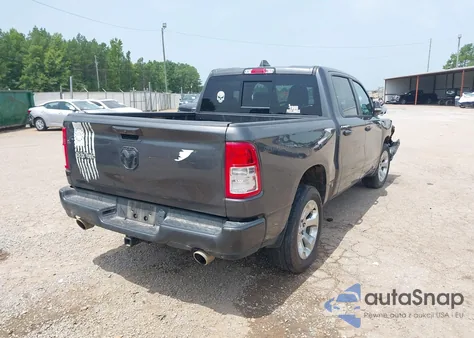 2022 Ram 1500 Big Horn 4X2 5'7 Box из США, поврежденный, VIN 1C6RREFT6NN346857